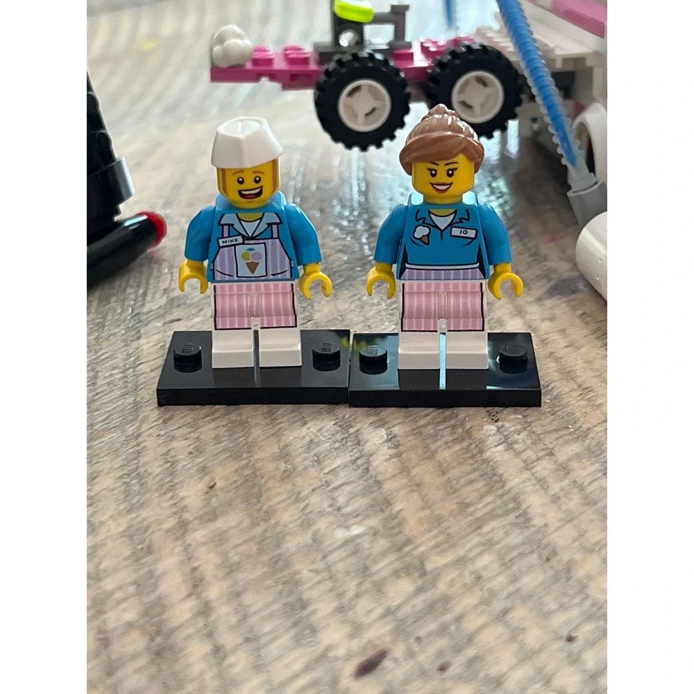 LEGO Movie Flying Ice Cream Machine 70804 Movie Excellent 2-in-1 Set